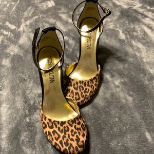Ladies shoes